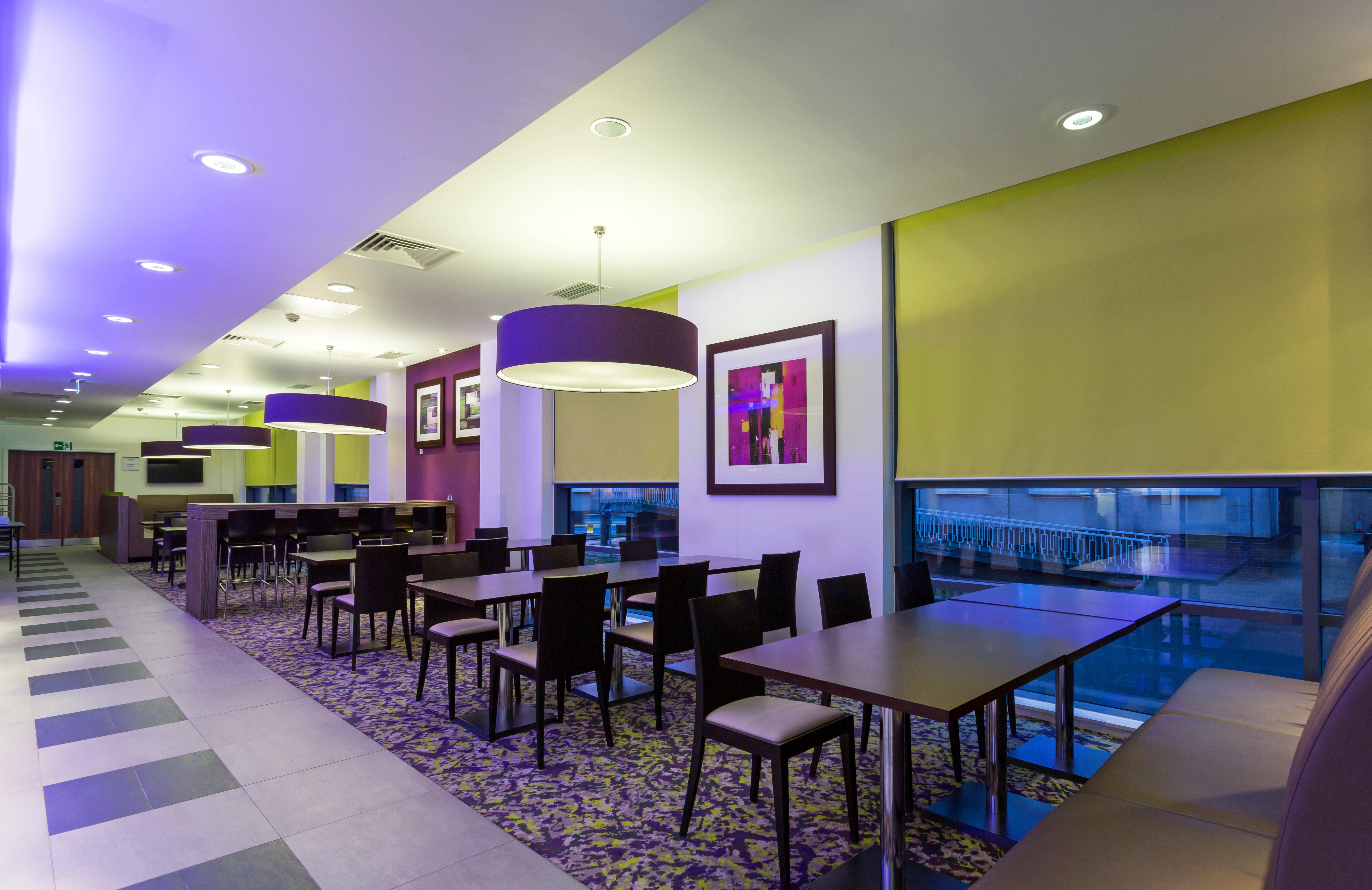 Holiday Inn Express Harlow By Ihg Εξωτερικό φωτογραφία