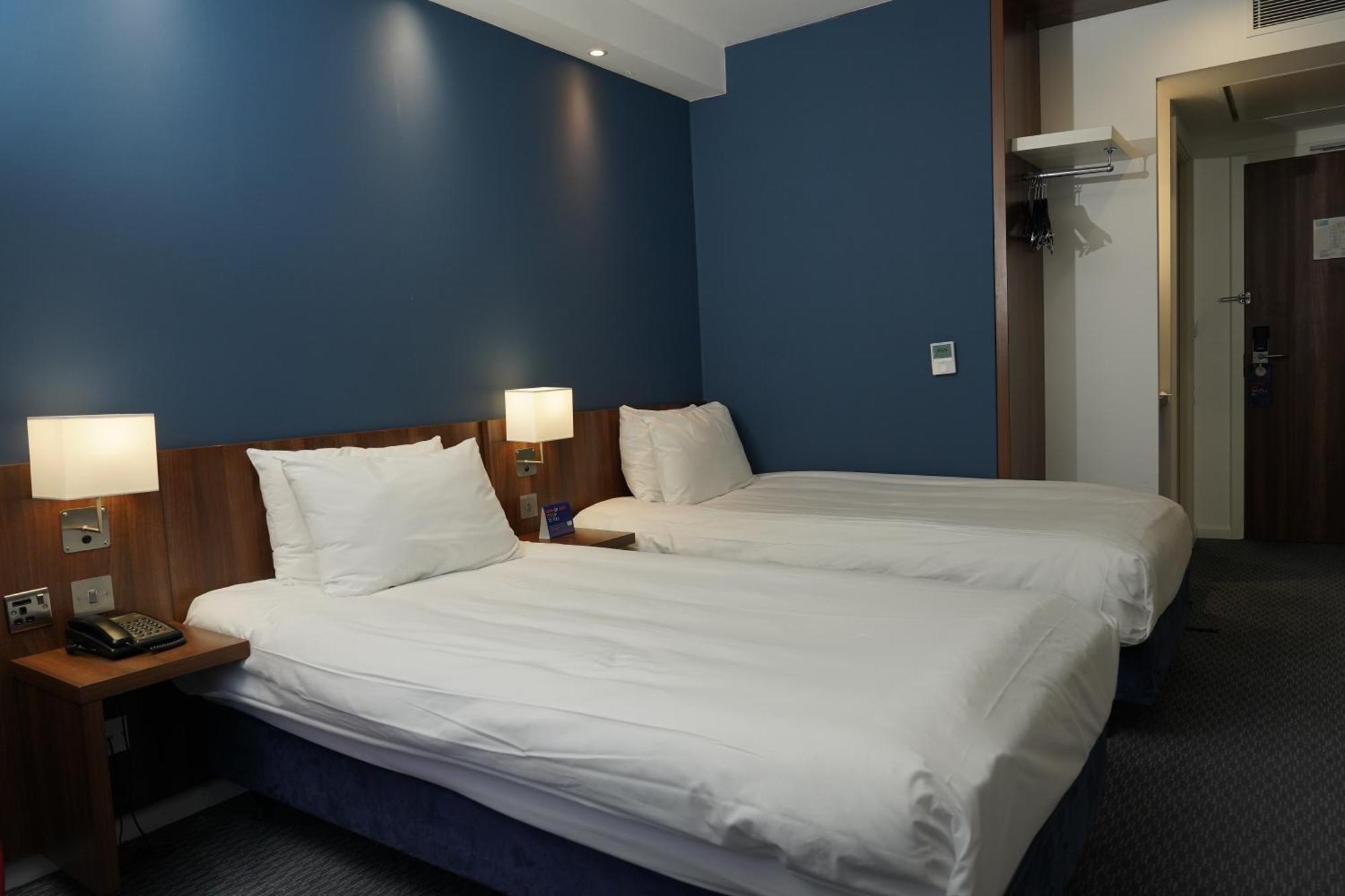 Holiday Inn Express Harlow By Ihg Εξωτερικό φωτογραφία
